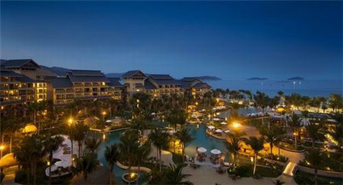 张一绝黄焖鸡米饭