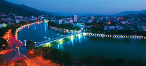 加盟厚街烧鹅濑粉客源稳定吗