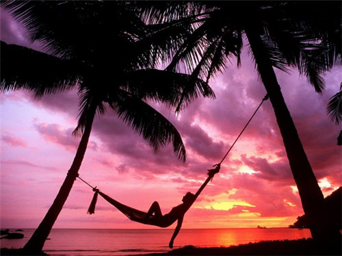 在尖扎县加盟全民果汁开店前景怎么样，如何在尖扎县开一家果汁加盟店